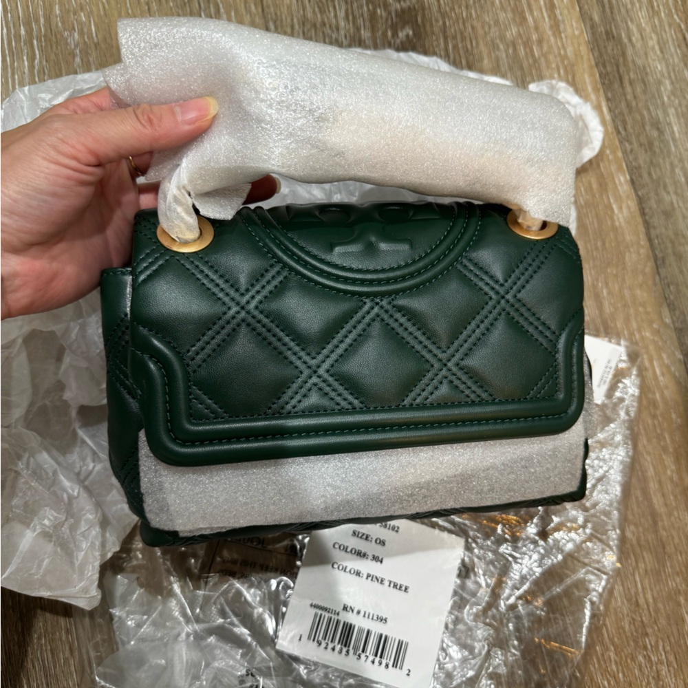 NWT tory burch FLEMING SOFT SMALL CONVERTIBLE SHOULDER BAG